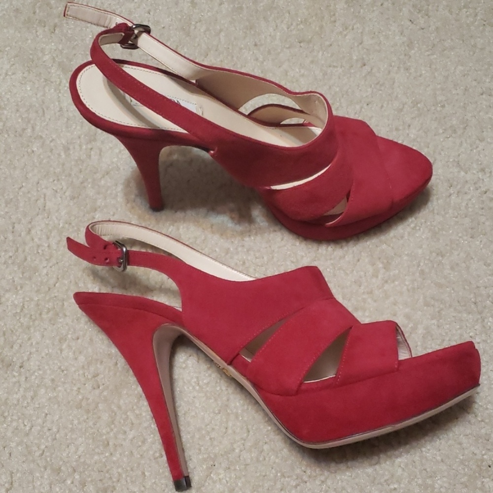 The Devils PRADA REAL SUEDE MADE IN ITALY RED platform SRXYAF PUMPS EUC - Picture 7 of 8